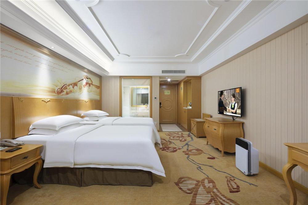 Vienna Hotel Zhengzhou Zhongyuan Futa Exteriér fotografie