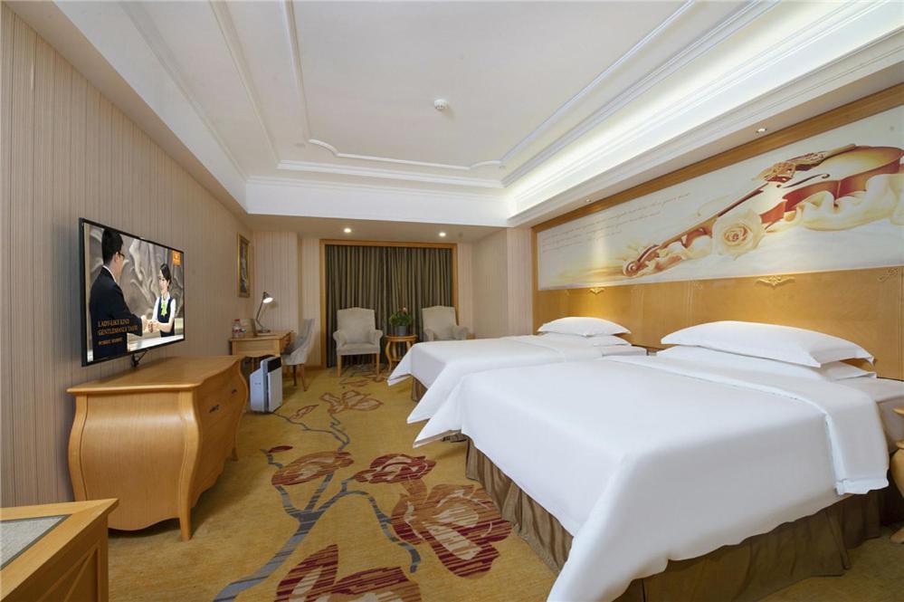 Vienna Hotel Zhengzhou Zhongyuan Futa Exteriér fotografie